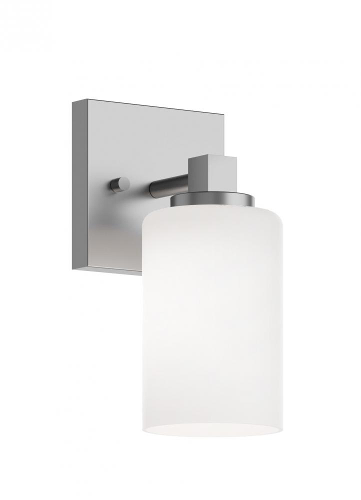 Leo 09'' Med Base Sconce,120V,SN